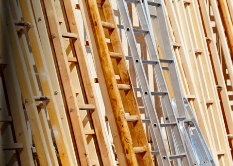 Ladder Buying Guide: Find the Right Ladder for Your Needs!