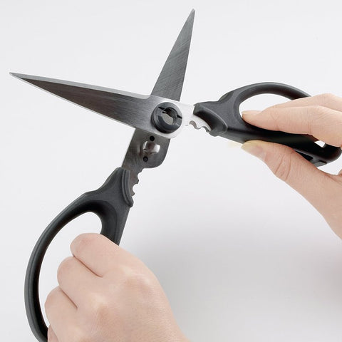 Good Grips 1072121 Kitchen and Herb Scissors, Stainless Steel Blade, Plastic Handle, Black, 8-3/4 in OAL