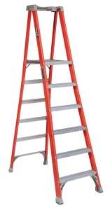 Louisville FXP1700 Series FXP1706 Pinnacle Pro Platform Step Ladder, 45 in Max Standing H, 300 lb, Type IA Duty Rating