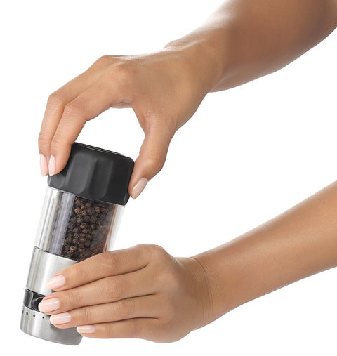 Oxo 1141000 Salt and Pepper Grinder Set, 1.94 oz Pepper, 4.76 oz Salt Capacity, Plastic/Stainless Steel, Clear