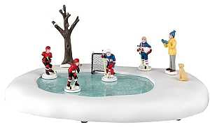 Lemax 34085 Girls Play Hockey Too, B/O, 4.5 V, Pack of 8