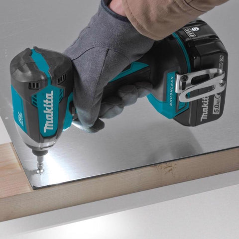 Makita 18V LXT 1/4 in. Cordless Brushless Impact Driver Kit (Battery & Charger)