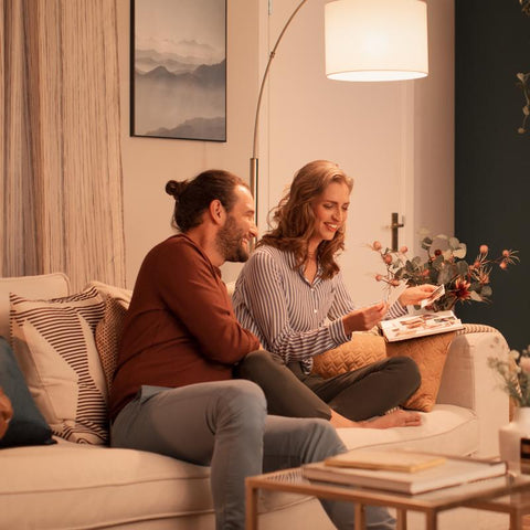 Philips Ultra Definition A19 E26 (Medium) LED Bulb Daylight 60 Watt Equivalence 4 pk