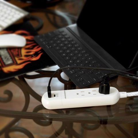 Monster Just Power It Up 4 ft. L 3 outlets Power Strip White