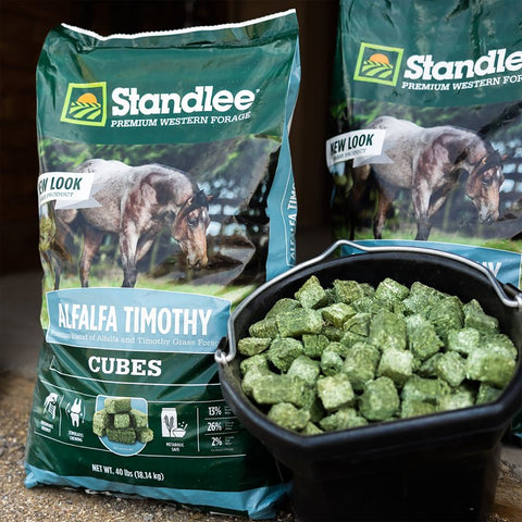 Standlee 1580-40101-0-0 Forage Grass, Cube, Alfalfa, Timothy Flavor, 40 lb Bag