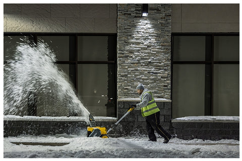 DEWALT 32AA2A0DB38 Snow Blower Kit, Battery Included, 60 V, 4 Ah, Lithium-Ion, 1-Stage, 21 in W Cleaning, 40 ft Throw