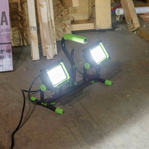PowerSmith PWLD100T Dual-Head Work Light With Tripod, 120 V, 90 W, 2-Lamp, LED Lamp, 10000 Lumens, 5000 K Color Temp