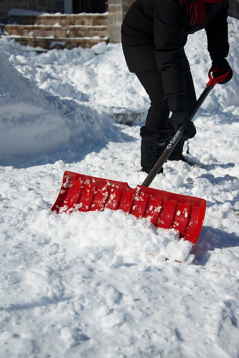 Garant NPP26KDU Snow Pusher, 26 in W Blade, Polyethylene Blade, Wood Handle, D-Shaped Handle, 46-1/4 in L Handle