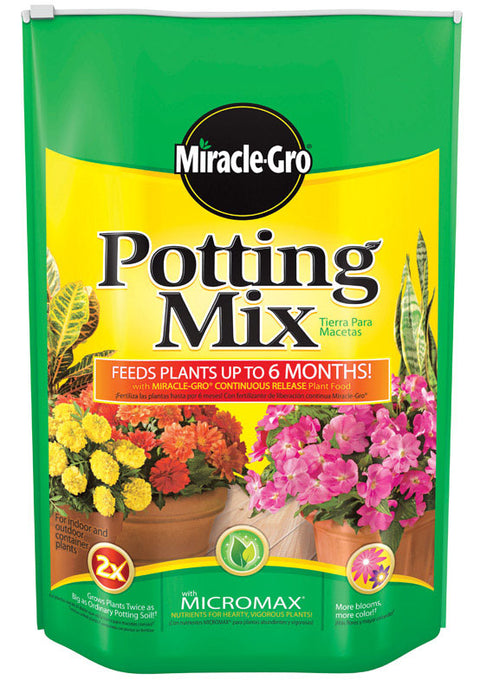 Miracle-Gro Potting Mix Fertilizer Enriched 8 qt.