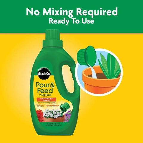 Miracle-Gro Pour & Feed Liquid Plant Food 32 oz