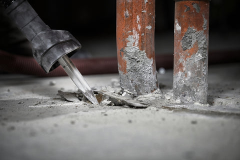 Milwaukee SDS Max SLEDGE 48-62-4250 Chisel Bit, 1/2 in W Tip, Bull Point Tip, 3/4 in Dia Shank, SDS Max Shank