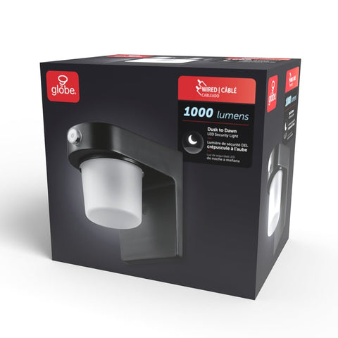 globe 17000187 Dusk-to-Dawn Patio Security Flood Light, LED Lamp, 1000 Lumens, 4000 K Color Temp, Black Fixture