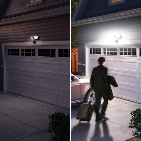 globe 17000204 Security Flood Light, LED Lamp, Bright White, 2200 Lumens, 4000 K Color Temp, Black Fixture