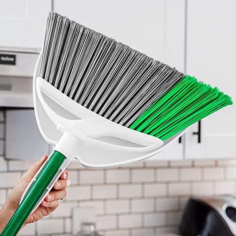 Libman Precision Angle Series 212 Angle Broom with Dustpan, 15 in Sweep Face, 6-1/2 in L Trim, Fiber Bristle, Steel