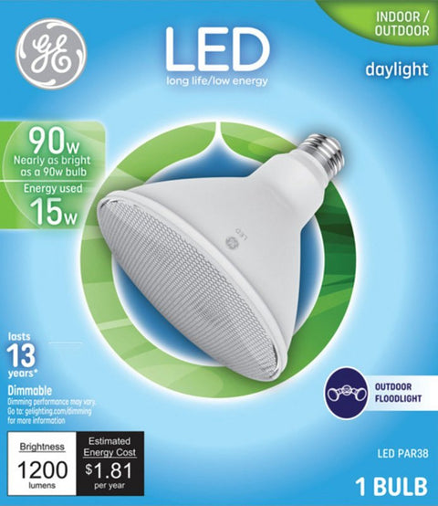 GE 38453 LED Bulb, Flood/Spotlight, 1400 Lumens, 15 W, PAR38 Lamp, 90 W Equivalent, E26 Lamp Base, Dimmable, Daylight