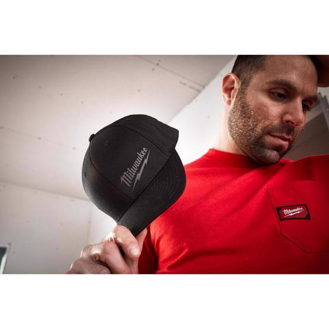 Milwaukee FlexFit Fitted Hat Black L/XL